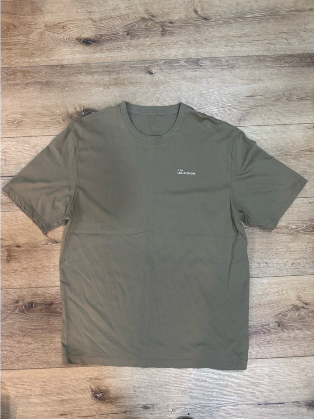lululemon athletica Olive Green Short-Sleeve Crew Tee